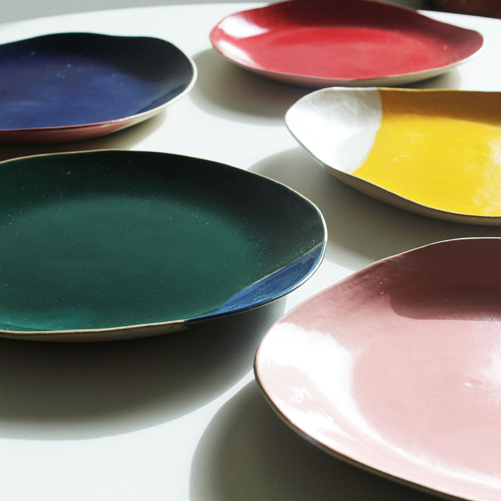 
                  
                    Delaunay green stoneware plate. 28cm
                  
                