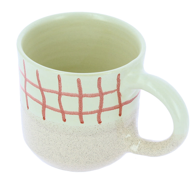 Colonial red checkered ceramic mug