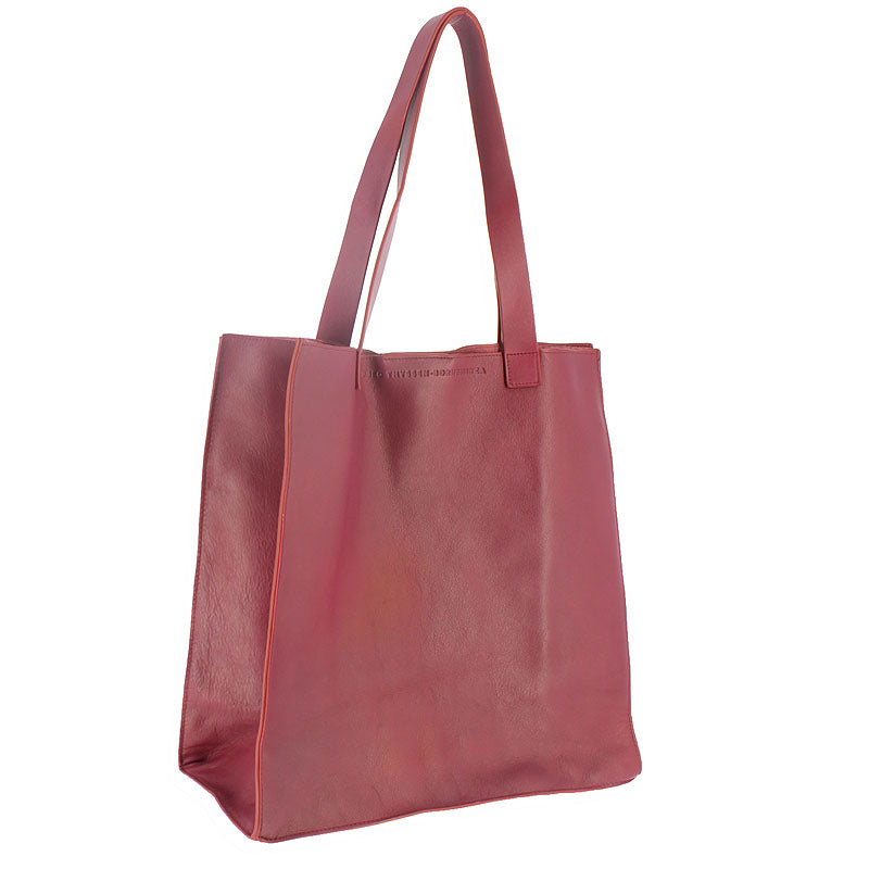 Burgundy leather bag National Thyssen-Bornemisza Museum