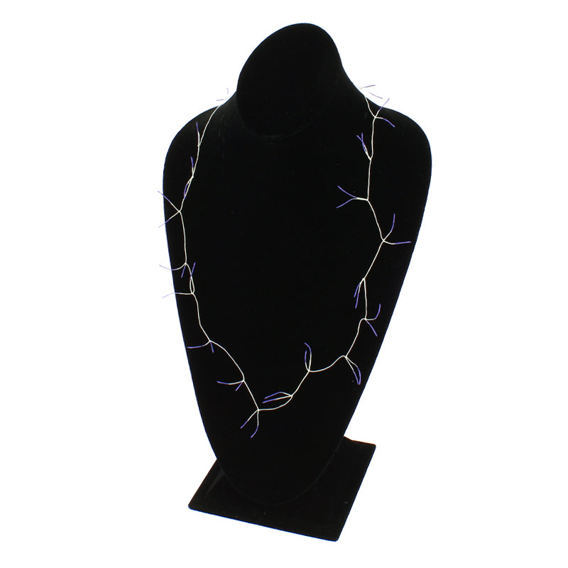 Collar pistilo morado nolde x Luz Moreno